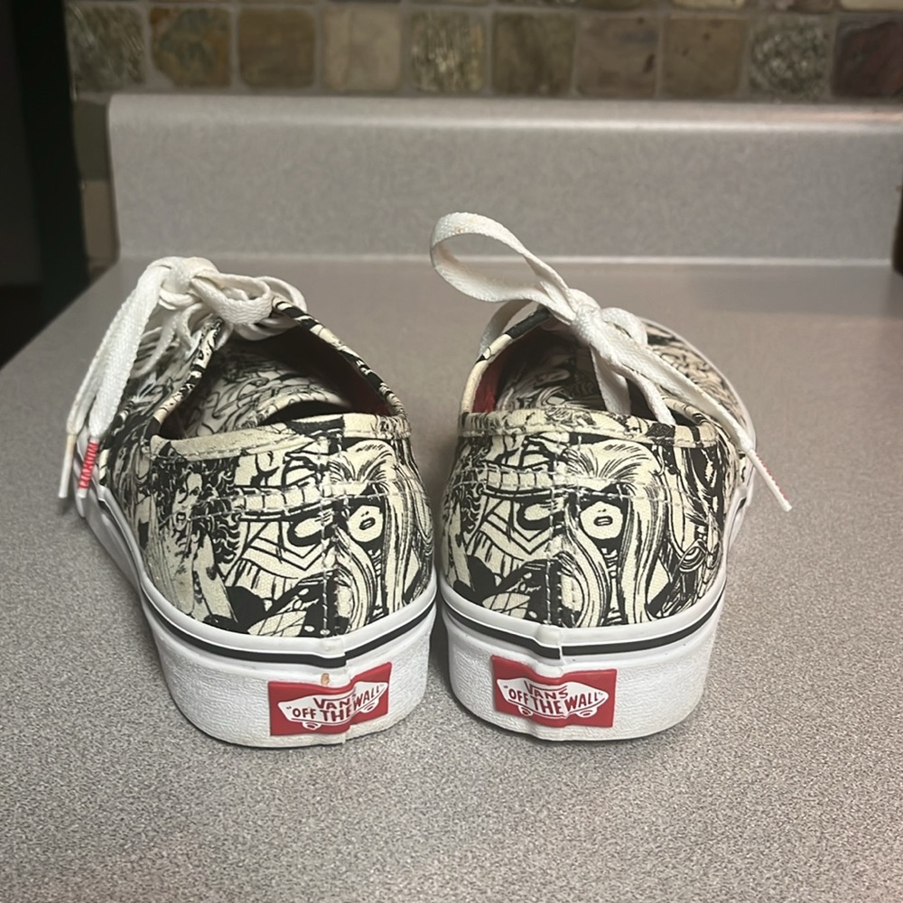 Unisex Marvel Vans Authentic , M 5.5, W 7 - Picture 4 of 6